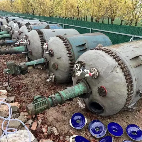 多型号化工用搪瓷反应釜 机械密封真空搅拌反应设备