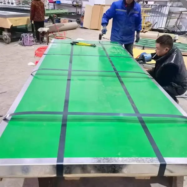 钢卷胶皮钢卷包装材料塑料端护板钢卷PE护板侧护板保护板防水板PE内外周护板钢卷外护板厂家直销销量遥遥领先