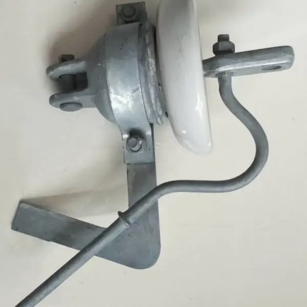 玻璃钢化绝缘子U100BP 100KN悬式绝缘子 电力工程用