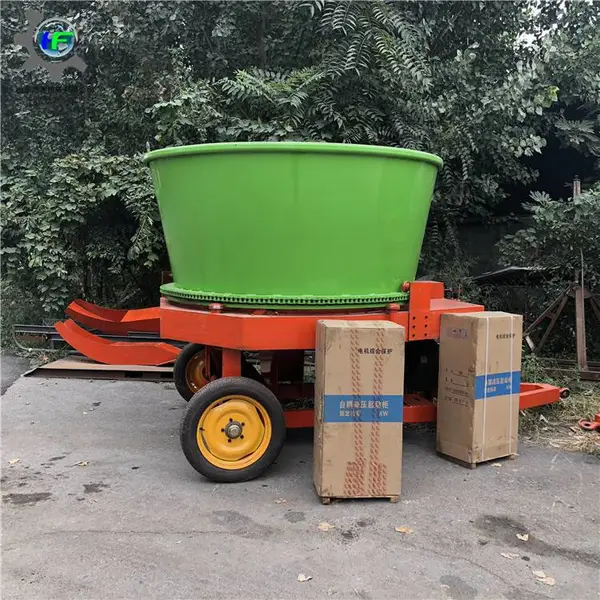 养殖草捆撕碎机 127型草捆粉碎机 75kw电动粉草机浩发