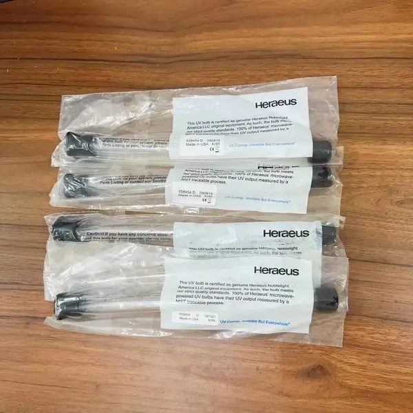 德国Heraeus贺利氏558454D FUSION辐深 D型UV灯管558454