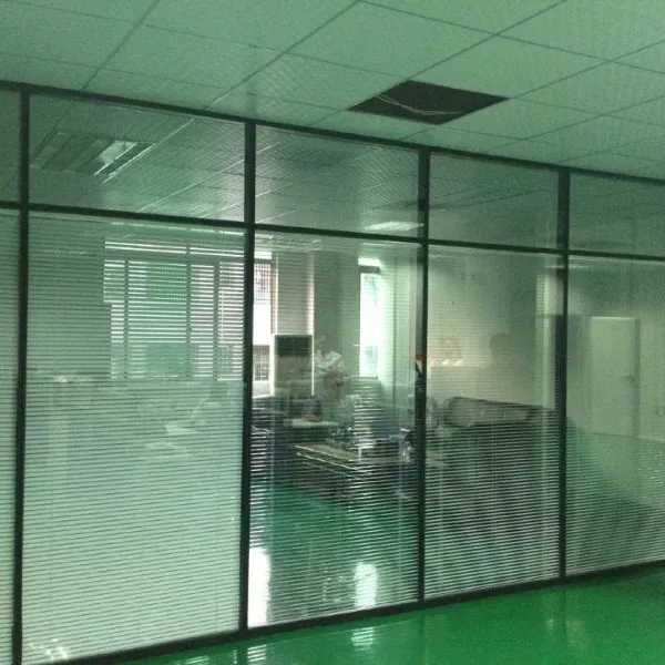 深圳办公室双层玻璃隔墙