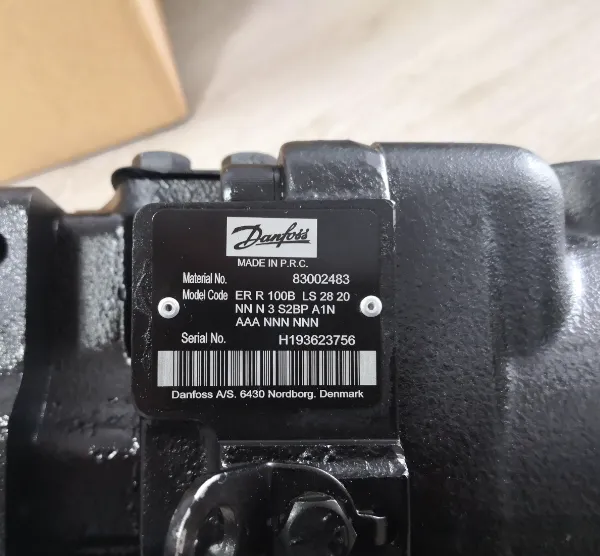 H1B060AAHEHENBTBCNGNNA05NN024R00NNN丹佛斯DANFOSS液压泵