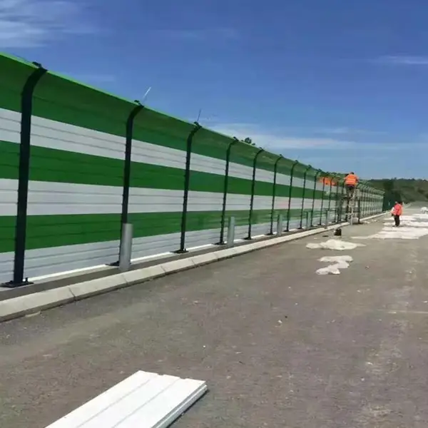 声屏障制造公司 金属屏体透明高速公路高架桥梁小区别墅隔音墙声屏障