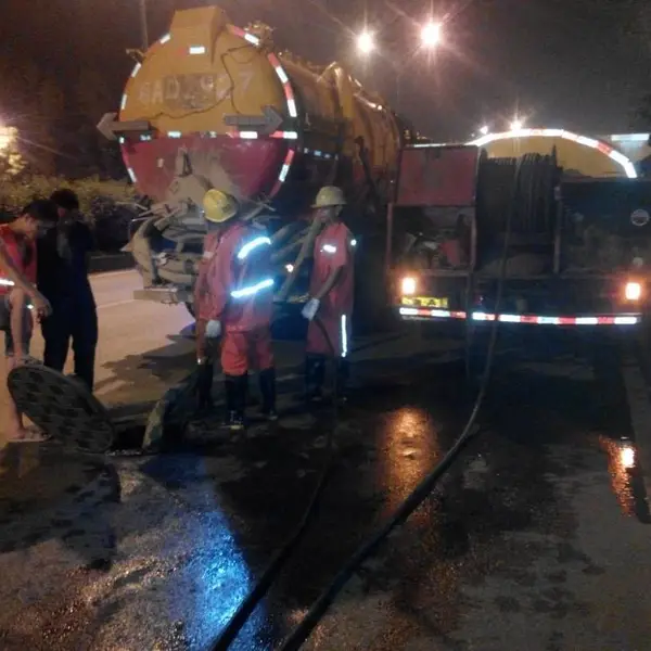 长沙,天心区北环西路市场路北塘路暮南路,化粪池清理隔油池清掏 沙井清淤管道疏通 厕所水管维修安装 专业团队