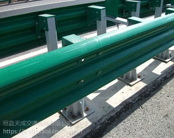 高速公路波形梁护栏 热镀锌喷塑二波波纹护栏板(6029色)