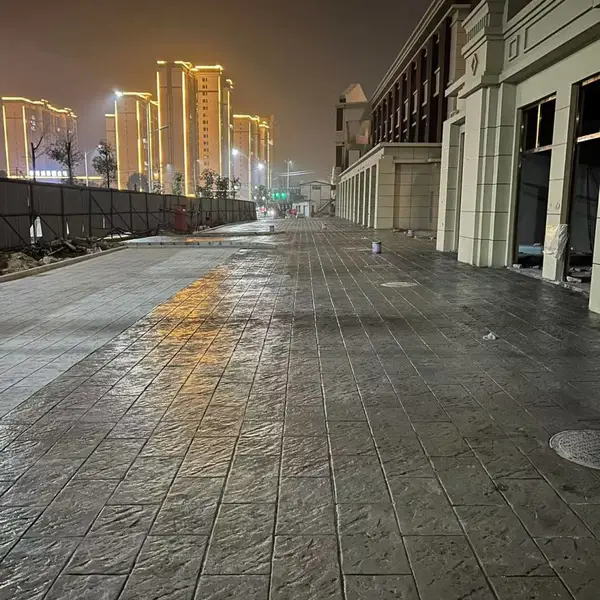 学校混凝土压花地面做法防滑彩色压模路面包工包料