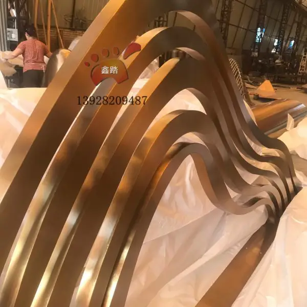 纯手工锻造成型+焊接+手工打磨不锈钢假山雕塑小品
