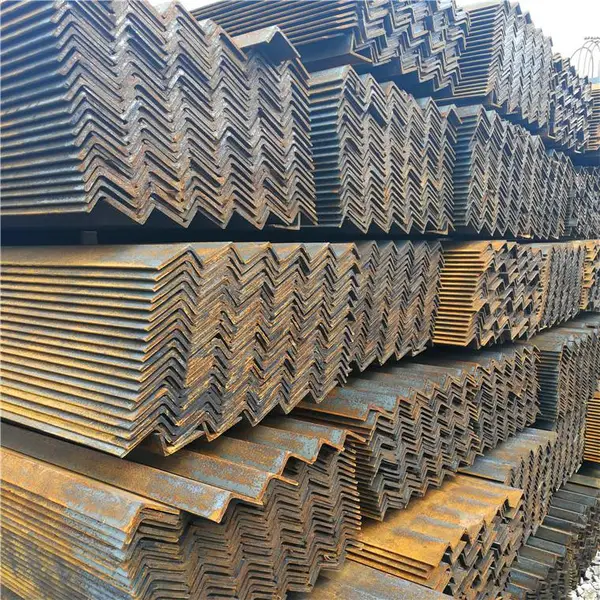 云南昭通钢材 镀锌角钢,材质Q235B,100*100*10mm 、厂房结构容器架等