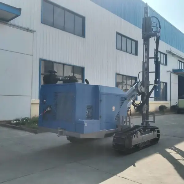 太阳能光伏桩基钻机孔径150-300mm康阳KYLC-720潜孔钻机