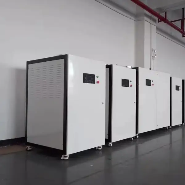 酒店宾馆洗浴生活热水100KW匠奥燃气冷凝模块炉机每小时热水2.8吨