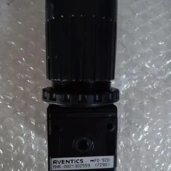 现货0821302559AVENTICS安沃驰调压阀1827231018带压力仪表