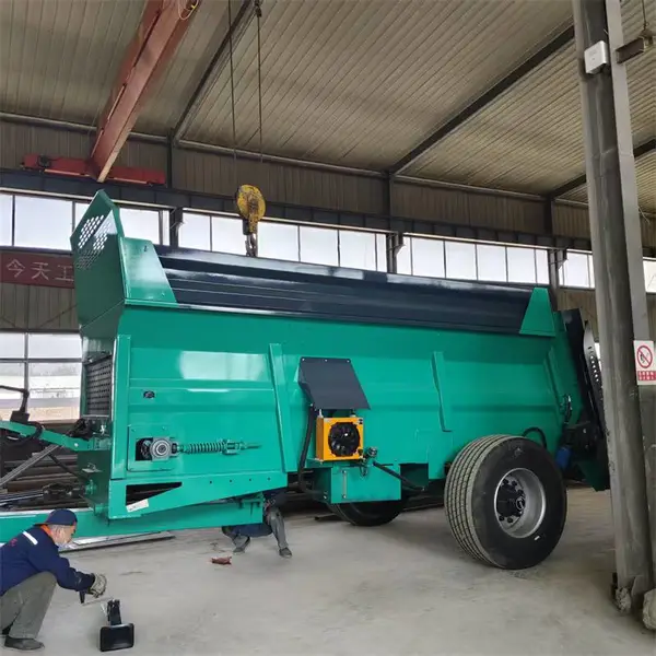 液压多功能撒粪车抛粪车 牛羊粪撒粪机 拖拉机抛粪机