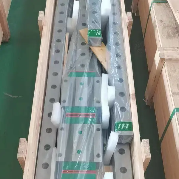 CNC机床精密传动件RGH45HAZBH -Hiwin滚柱滑块导轨