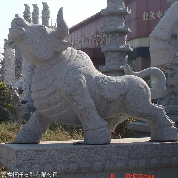 园林景观石雕卧牛 企业工厂石刻招财牛 石头牛马雕像定制