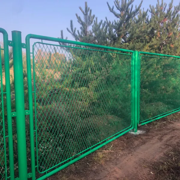 水资源隔离网 水库防护网 户外铁丝网隔离栅栏 金属网围栏
