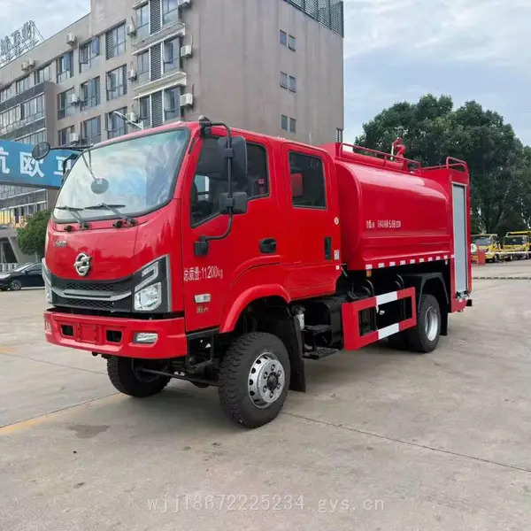 东风华神双排四驱玉柴180马力6-7方消防洒水车 抢险路面洒水降尘车