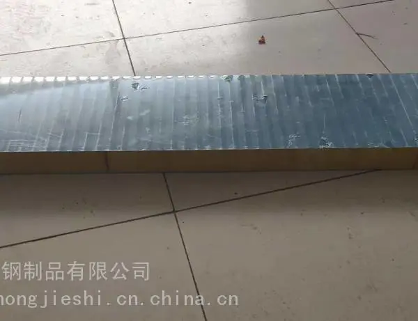 供应ZJPUQ/小波纹无拉缝1000-50(75,100)暗钉双插口型