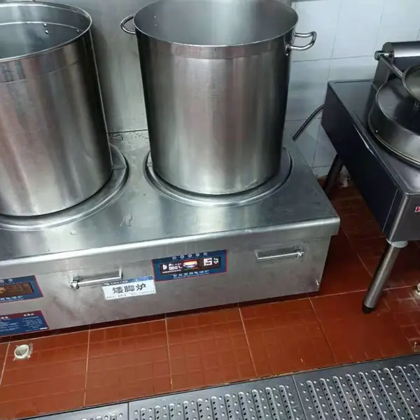 深圳市广旭酒店商用电磁炉灶维修电路主板不开机不加热故障