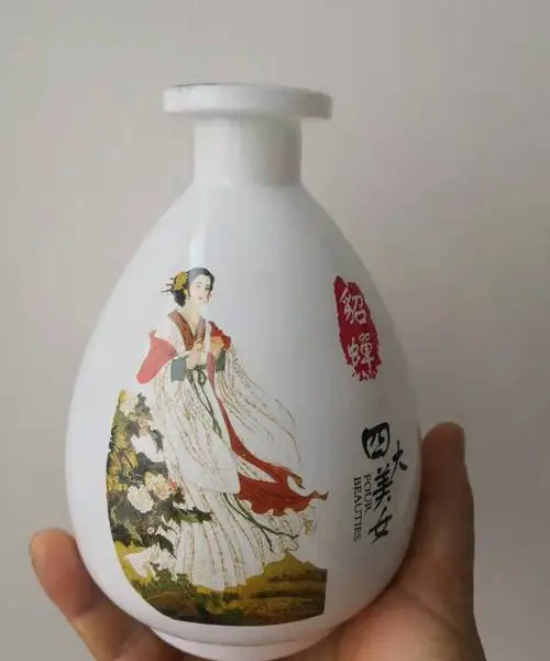 洋酒瓶玻璃玻璃白酒瓶厂家厂家玻璃洋酒瓶