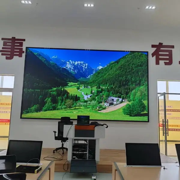 宜兴LED大屏厂家定制弧形室内LED电子屏 舞台背景屏显效果佳