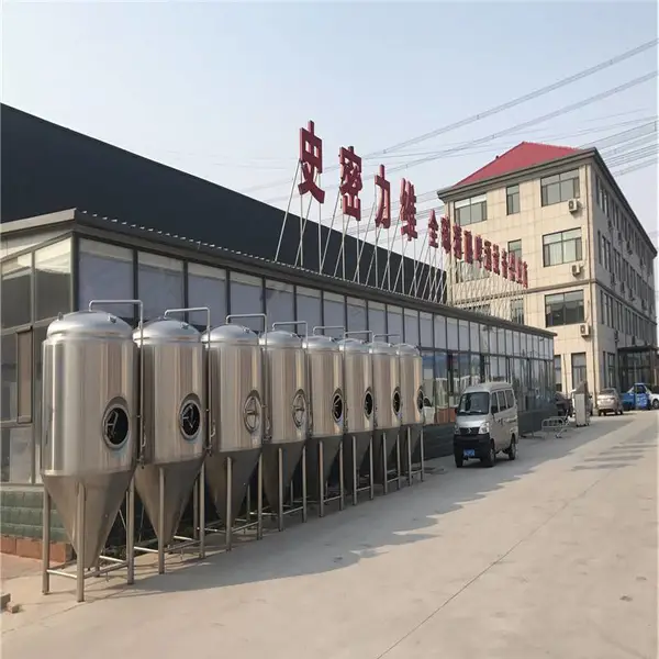 小型啤酒厂啤酒设备 1000升精酿啤酒设备