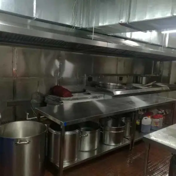 深圳鑫旺酒店饭店学校工厂食堂商用厨房设备维修商用燃气中小炒炉灶具厨具