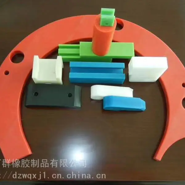 汽车配件聚乙烯件加工厂家 销售聚乙烯配件设备配件