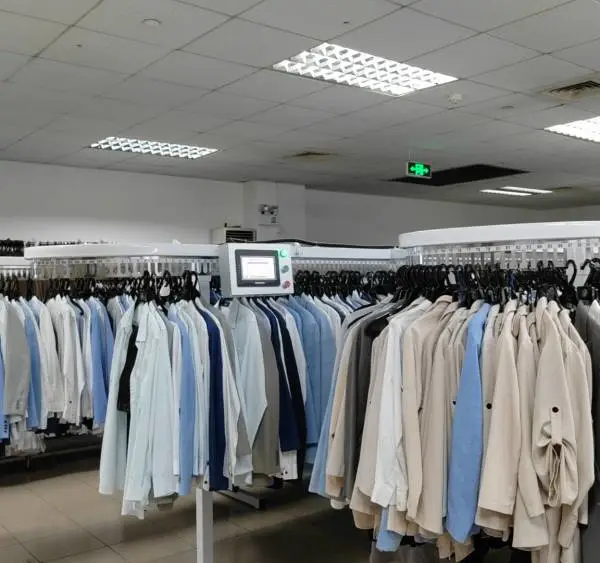 供应 海洁斯 酒店制服房 制服路轨 衣物输送线 全自动制服房 刷卡取衣设备 D300