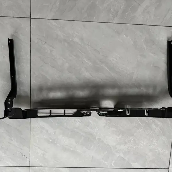 汽车五金冲压-工程模具-连续模-110-800T