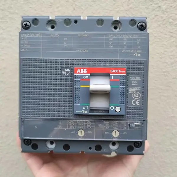 ABB�ܿǶ�·��T4L250 PR221DS-LSI R160 FFCL 3P΢�Ϳ�������
