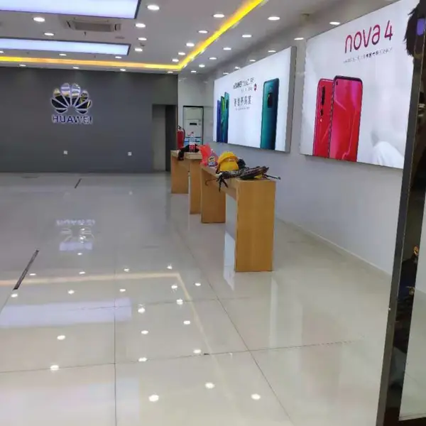 深圳龙岗楼盘工程开荒清洁公司布吉新房办公室装修后清洁