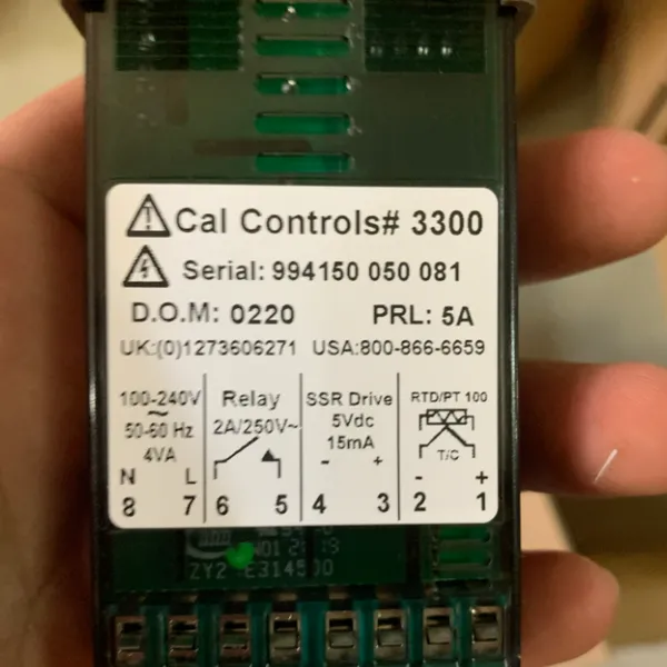 ��Ӧ CAL Controls ����װ�� 3300 ��100-240V