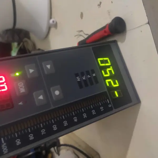 XST/B-FRT4V0��ͨ�������� XST/A-H1RT4V0������ʾ�Ǳ� XST/A-H1VT2