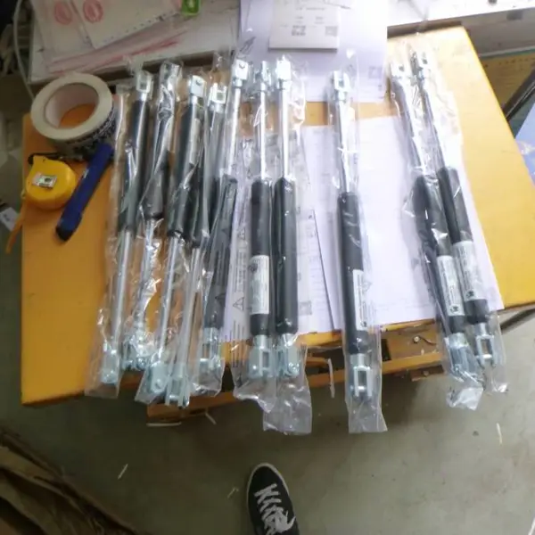 德国Hahn Gasfedern气体压缩弹簧 G 04-12用于生物技术行业使用