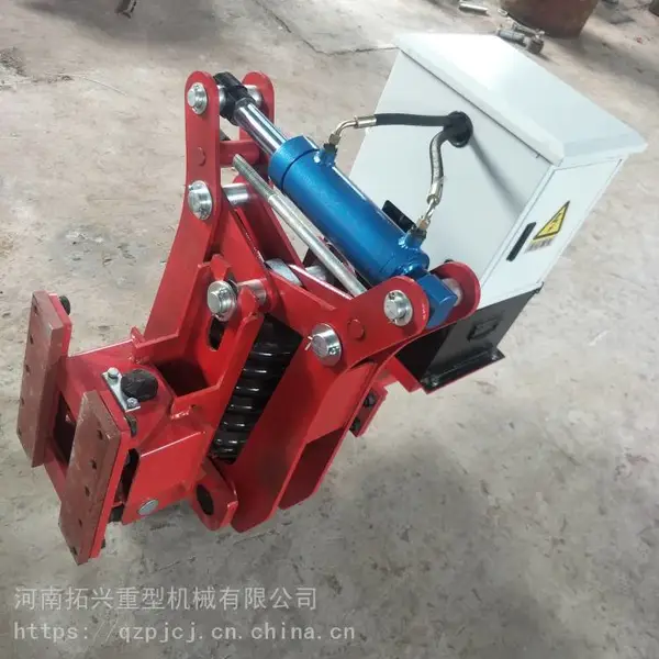 龙门吊弹簧液压制动夹轨器 起重机配件防风装置 轨道方向盘式夹轨器