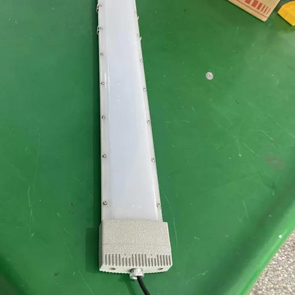 洁净项目防爆荧光灯_BLDY96-40W洁净防爆荧光灯灯_40W洁净防爆荧光灯