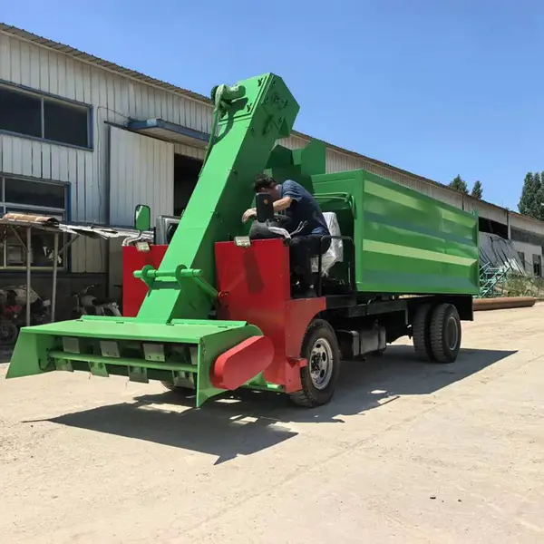 养殖场自走清圈机 牛粪清理拾粪机 机动三轮四轮清粪车