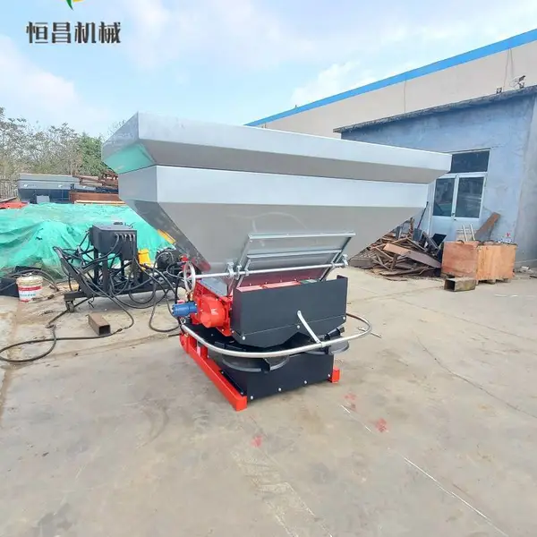 河北撒肥机厂家 撒粪机 农家肥抛粪机 鸡粪扬粪机