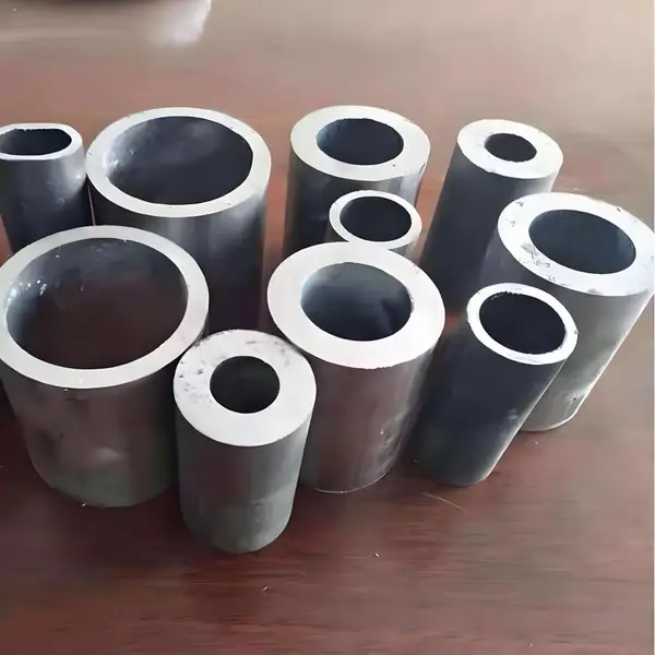 防腐蚀铅管异型铅管便于转运存放圆柱形