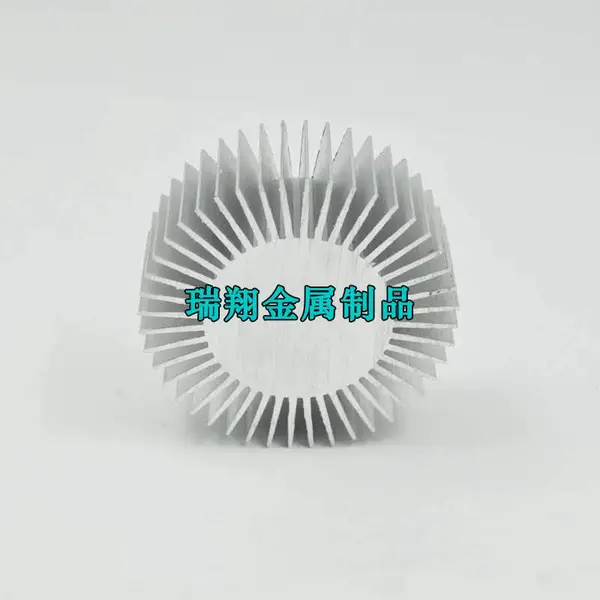 专业生产梳子型散热器 太阳花散热器铝型材 加工定做铝合金型材
