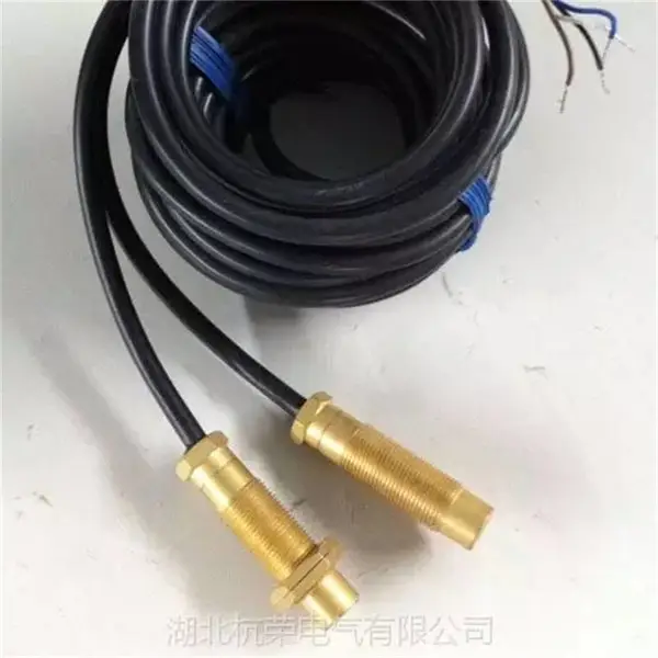 ���ٷ����ӽ�����E2E-X8MD1-M1G-Z