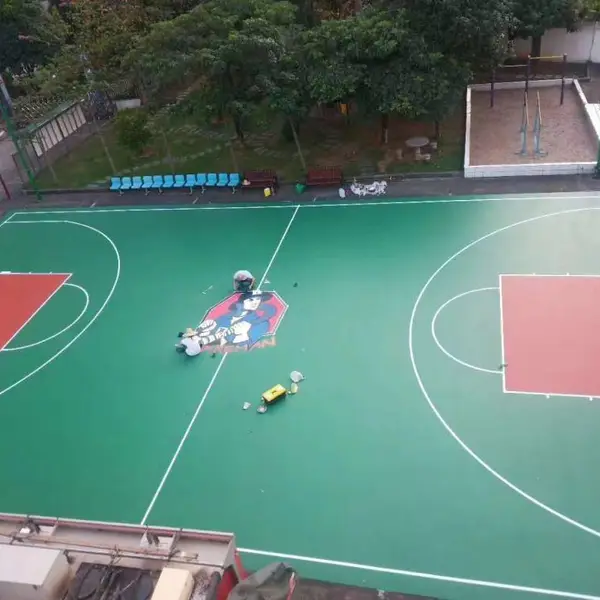 桂林兴安景观休闲人工草坪 羽毛球场幼儿园 EPDM塑胶跑道颜色可选