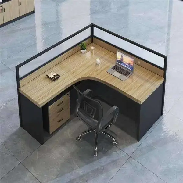 ����Ա���������칫�����������ְԱ��