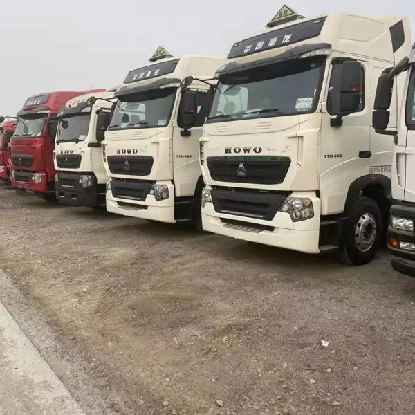 豪沃T7危险品带液缓430马力潍柴6?4牵引车