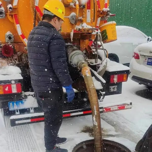 太原市双塔东街维修水管漏水 换水龙头阀门 疏通马桶除臭除异味