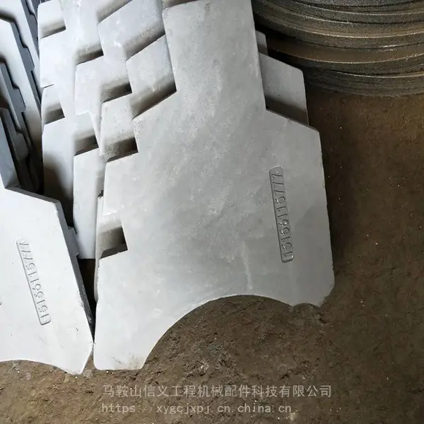 龙1315破碎机板锤 反击破 破碎机 反击碎石机 反击式破石机