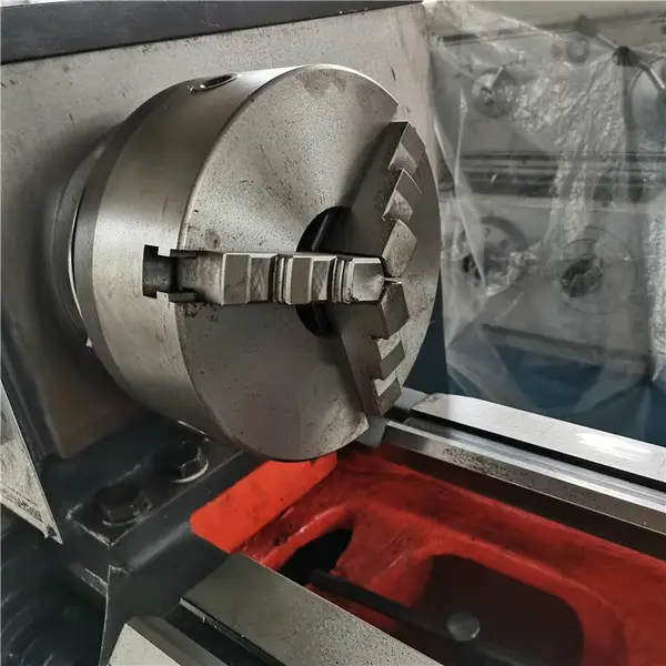 现货供应普通车床ca6150卧式马鞍车床出口型车床 家用多功能普通车床c6150*1500