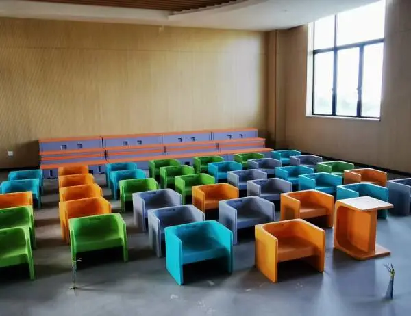 3. 定制款音乐凳 加厚板材结实稳固 排练室舞台演出组合音乐方凳