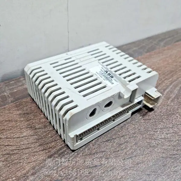 ACS880-37-0580A-7变频器 原装正品